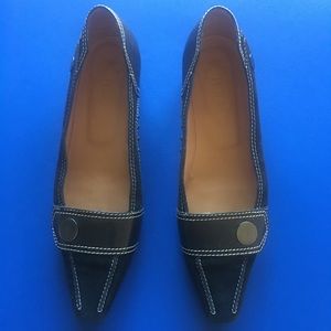 TOD’S Black leather shoes